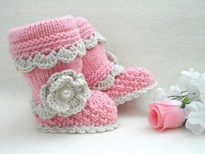 Knitting PATTERN Baby Shoes and Cap Baby Set with Crochet Edging