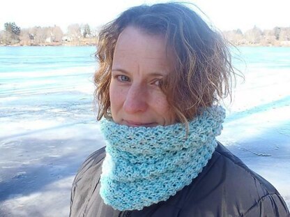 Bramble Cowl