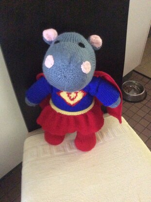 Vivienne - Super Girl Hippo