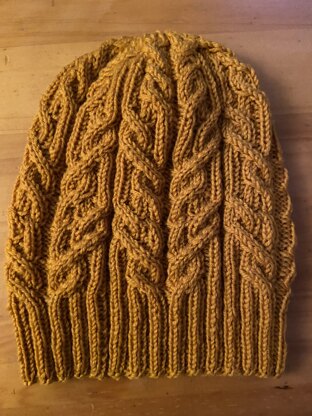 Hat with cables