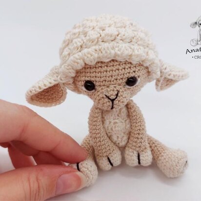 Amigurumi Small Lamb