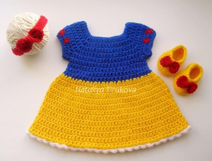 Snow White Outfit