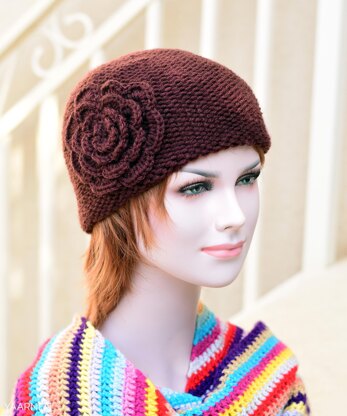 Malin knit hat with crochet flower