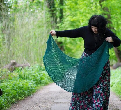 Nerida shawl