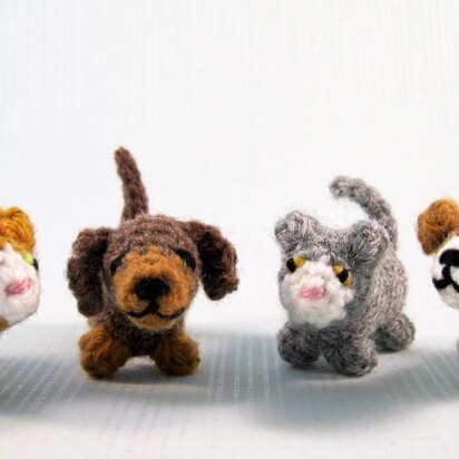 Tiny Cats and Dogs Amigurumi
