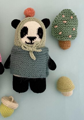 Pascual the panda bear in a vest Crochet Pattern - Amigurumi