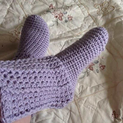 Lady Lavender Crocheted Socks