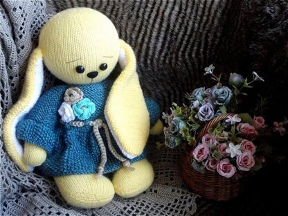 Pattern Knitted Bunny