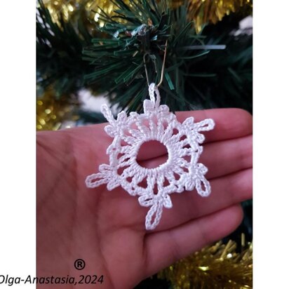 Crochet snowflake 92