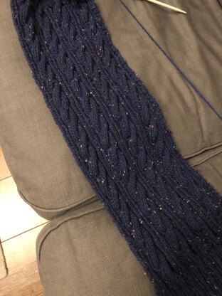 Cable scarf