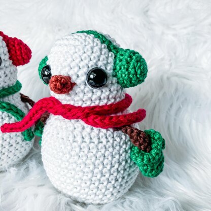 Baby Luna Snowman Amigurumi