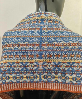 Four-color Fair Isle Shawl