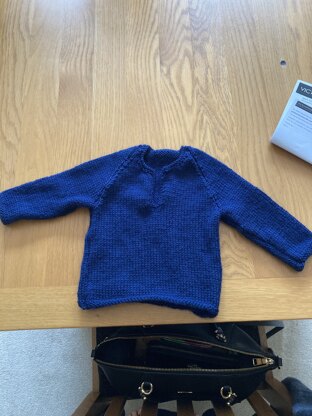 Baby's Pullover in Bernat Satin