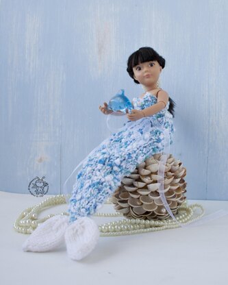 Knitted flat outfit Marmaid for 8-9 inch dolls