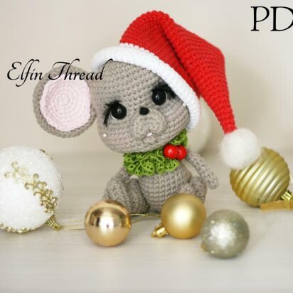 Marichi, the Chibi Christmas Mouse Amigurumi