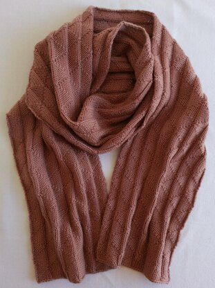 Triangle Rib Scarf Knitting pattern by Squibblybups | LoveCrafts