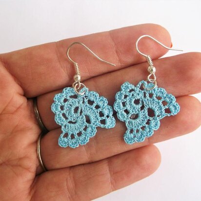 Three petal earrings