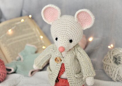 Amigurumi White Mouse