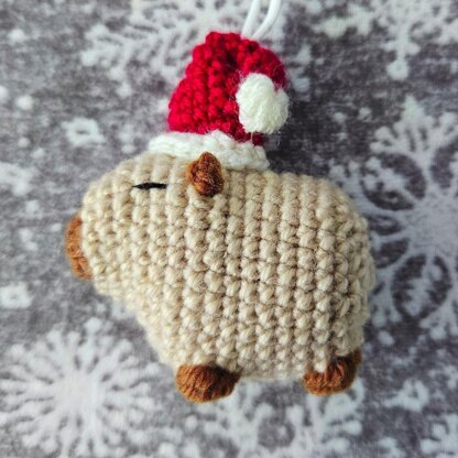 Capybara in Christmas Hat