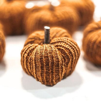 Knitted Pumpkins