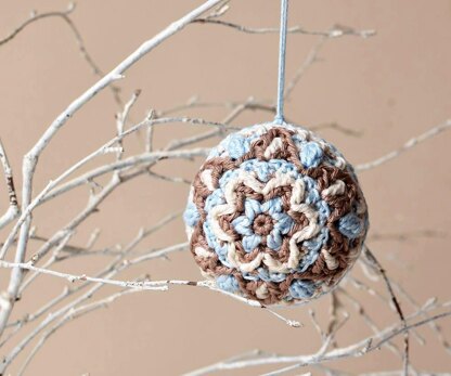 Winter Pastels Ball - overlay crochet