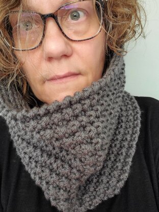 Petite Stones Cowl