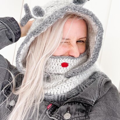 Rudy Reindeer Hooded Cowl