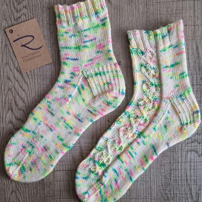 Festival Vibes - knitting pattern