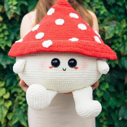 Cuddle-sized fly agaric