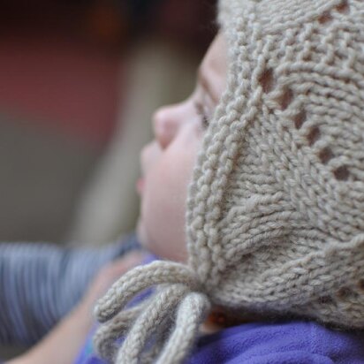 Knitting School Dropout Crooked Little Baby Bonnet PDF