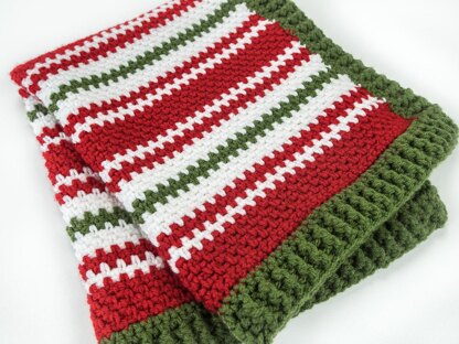 Holly Jolly Moss Stitch Crochet Blanket