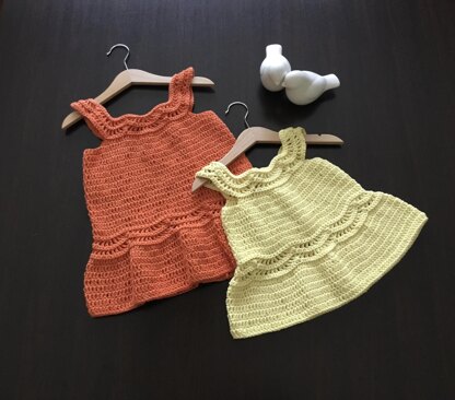 Pretty Waves Summer Top & Dress N 610