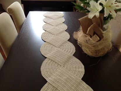 Table Runner N 137