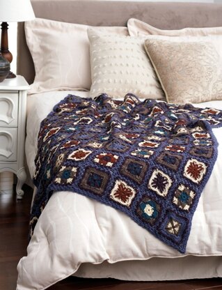 Lacy Grannies Blanket in Bernat Super Value