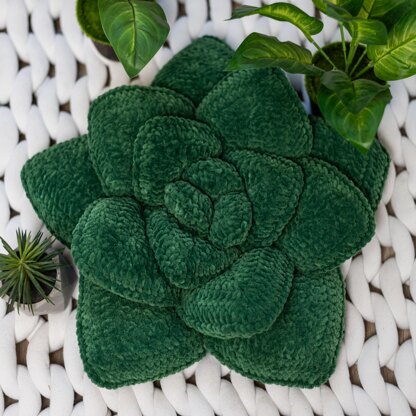 Crochet Lotus Cushion