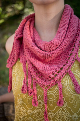 Canna Shawl in Berroco Maya - 340-3 PDF