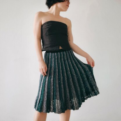 Pleated skirt