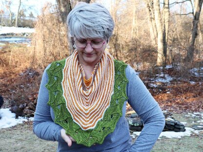 Avery Shores Cowl