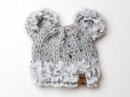 Crochet Faux Fur Pom Pom with Lion Brand Go For Faux Yarn