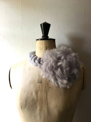 Corsage Collar