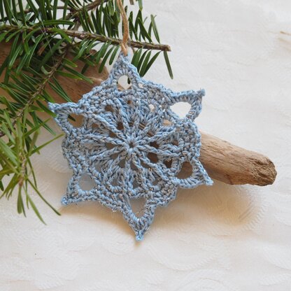 Frosted Lace Snowflake