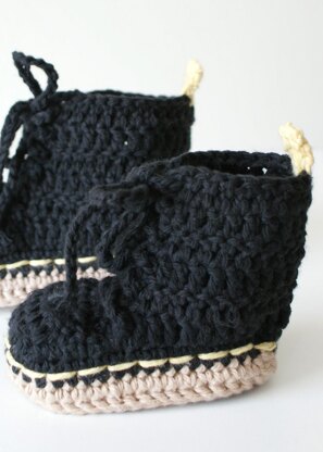 Crochet Combat Booties