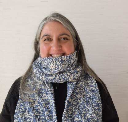 Checkerboard Cable Scarf