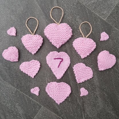Little Knitted Hearts