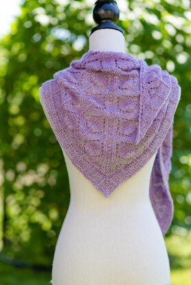 When the Lilacs Bloom Shawl