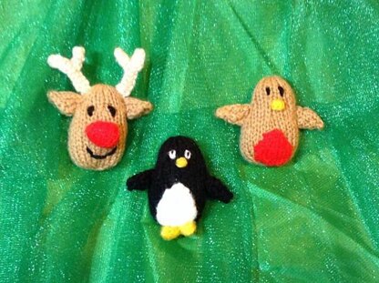 Christmas Reindeer, Robin Badges / Brooches