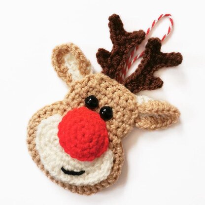 Christmas hanging ornaments. Crochet Xmas pudding. Santa and Mrs Claus. Crocheted reindeer. Rudolf ornament. Elf. Christmas tree decorations