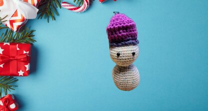 Arctic No Nose Snowman Ornament