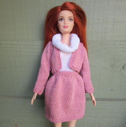 1:6th scale Catrin outfit.