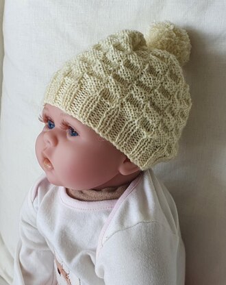 Blakely - Babies 4ply basket stitch slouchy beanie